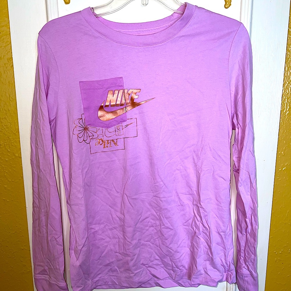 Nike Long Sleeve T-shirt